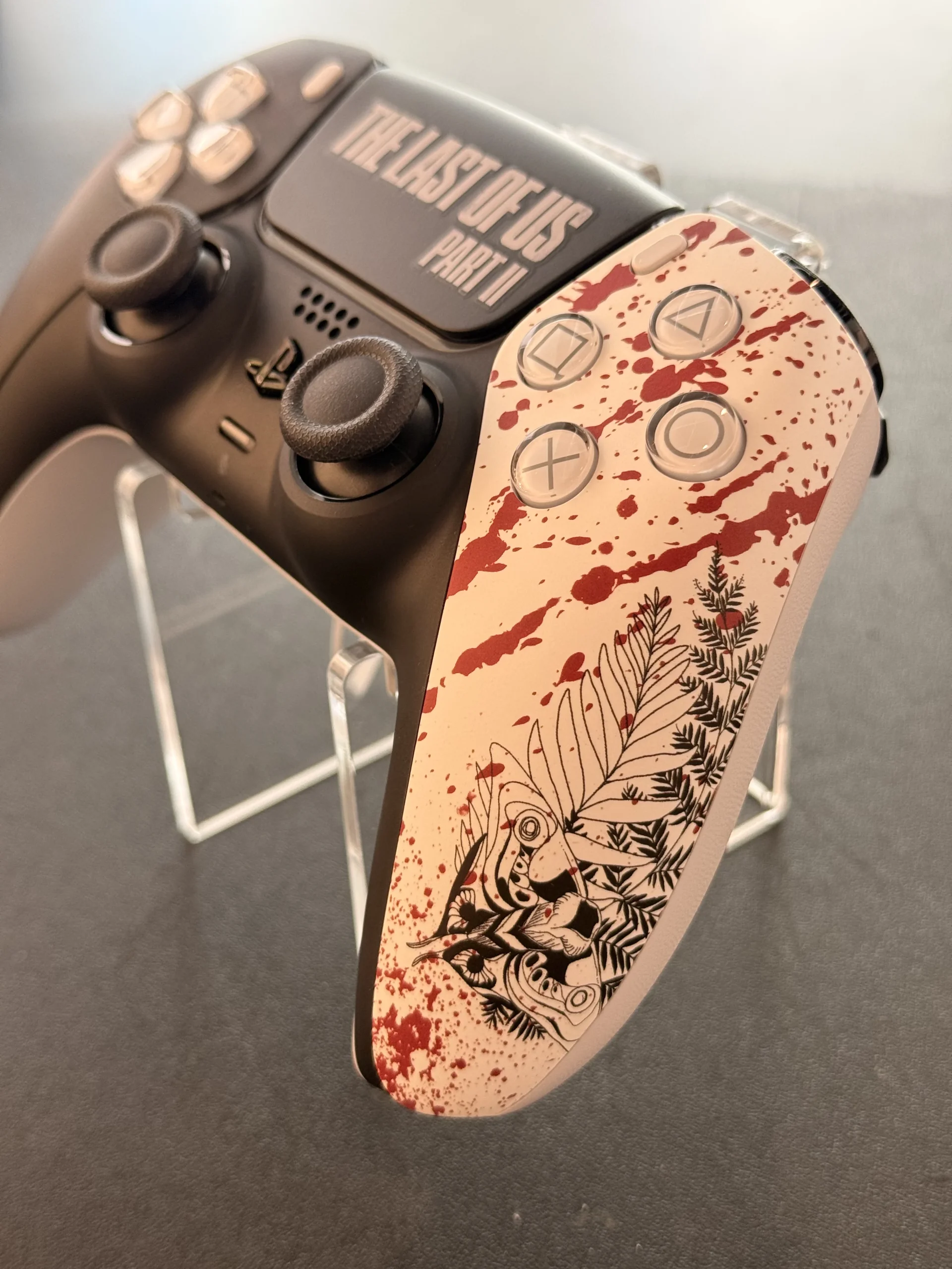PS5 Controller mit TMR Hall-Effect-Sticks - "the last of us: part II" • Konsolenservice.at PS5 Controller mit TMR Hall-Effect-Sticks - "the last of us: part II"