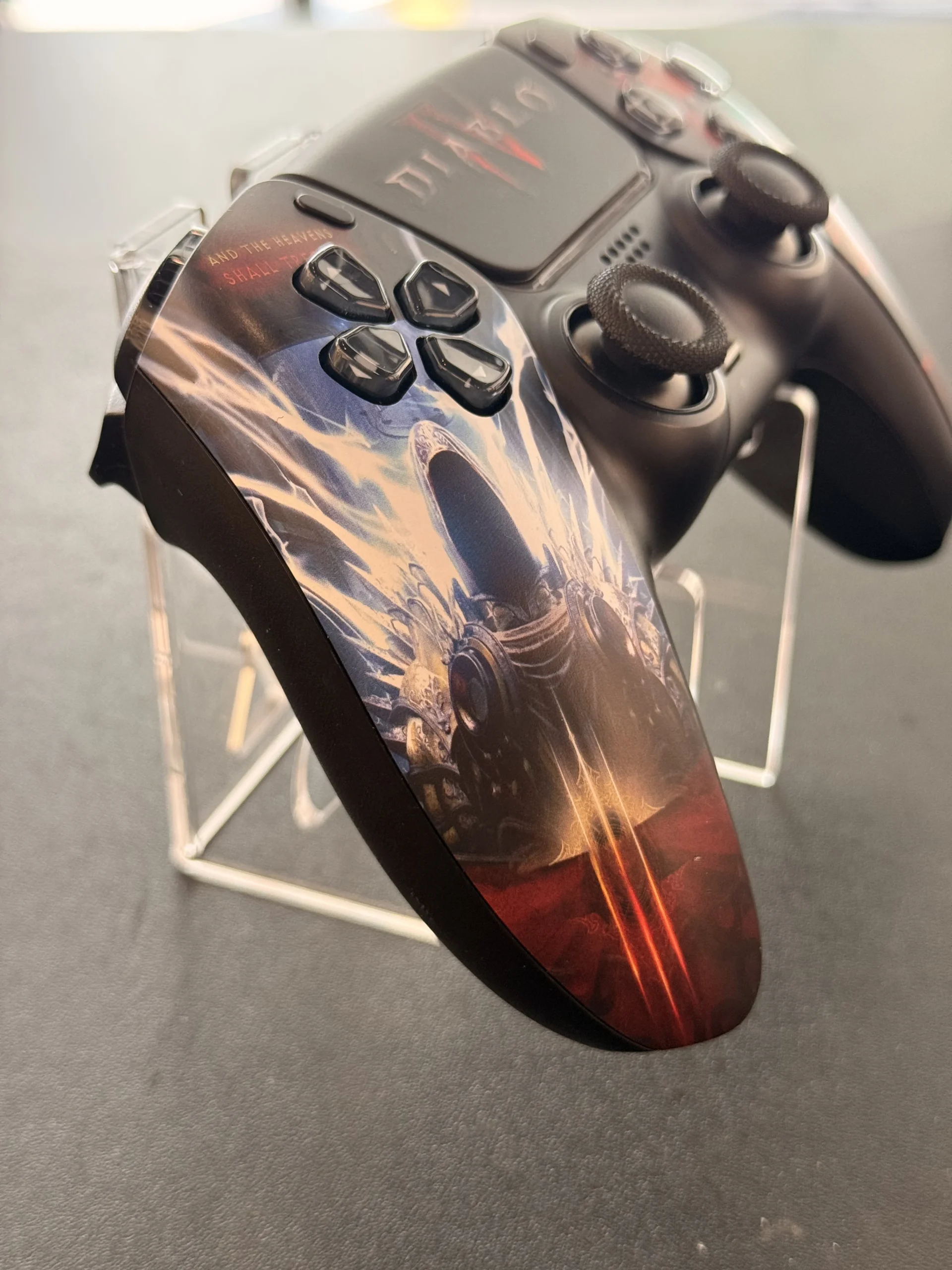 PS5 DualSense Controller – "Diablo IV" mit TMR Hall-Effect-Sticks • Konsolenservice.at PS5 DualSense Controller – "Diablo IV" mit TMR Hall-Effect-Sticks