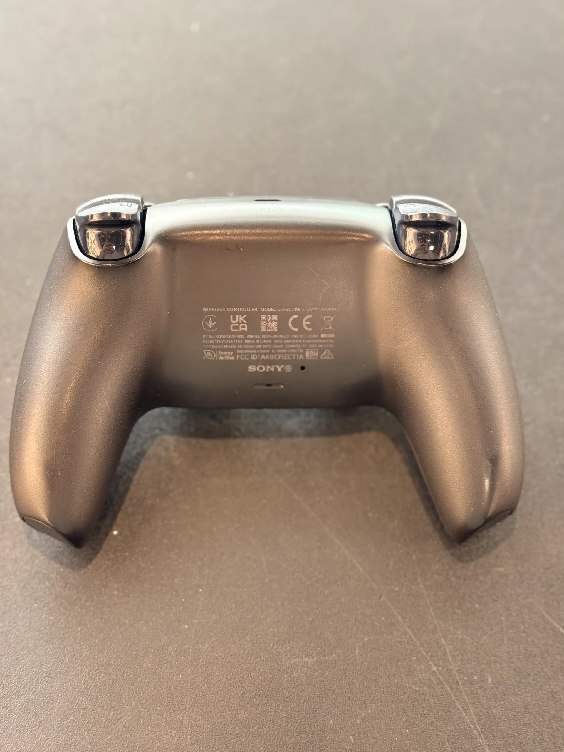 PS5 DualSense Controller – "Diablo IV" mit TMR Hall-Effect-Sticks • Konsolenservice.at PS5 DualSense Controller – "Diablo IV" mit TMR Hall-Effect-Sticks