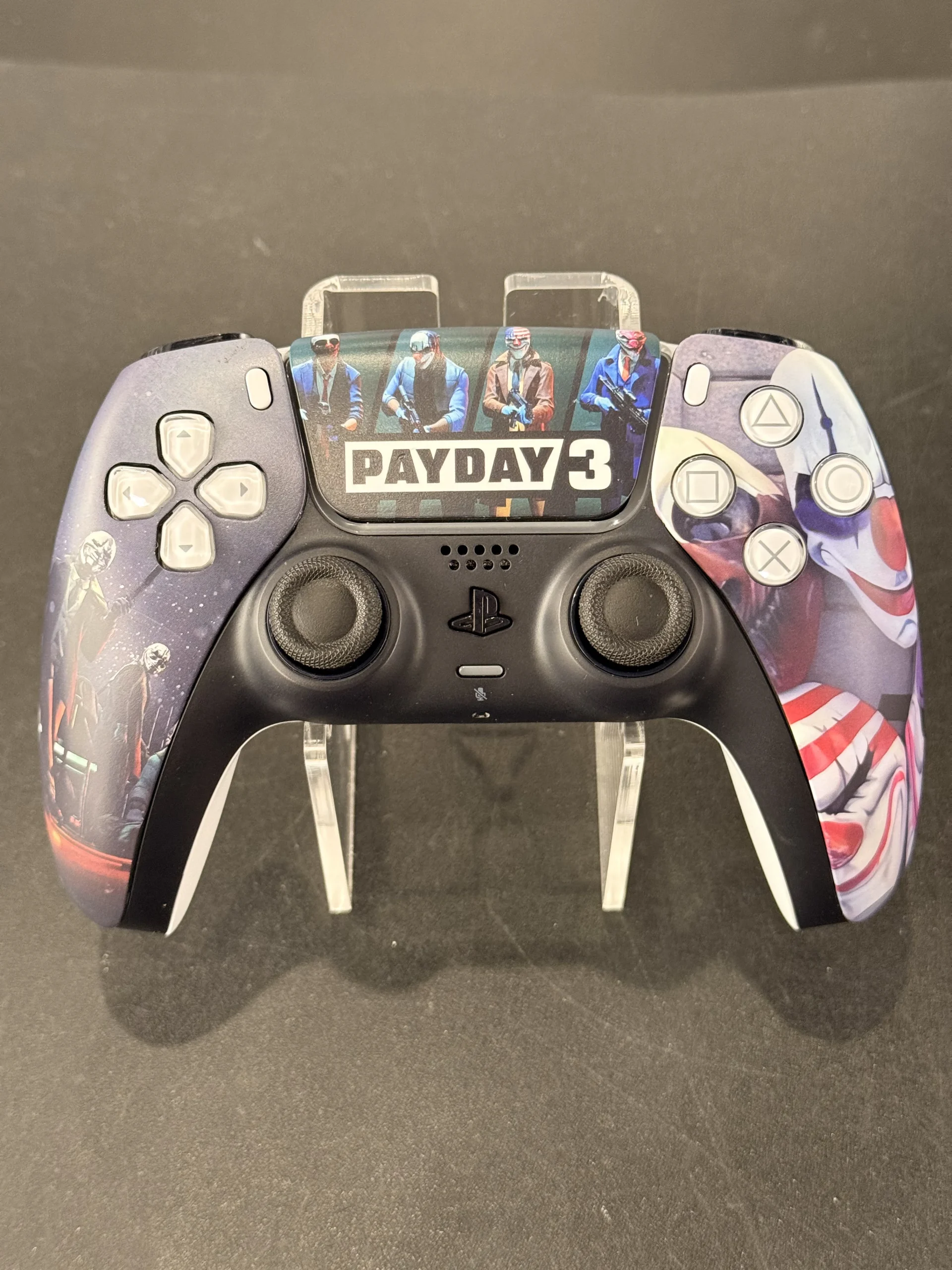 PS5 DualSense Controller – "payday 3" mit TMR Hall-Effect-Sticks • Konsolenservice.at PS5 DualSense Controller – "payday 3" mit TMR Hall-Effect-Sticks