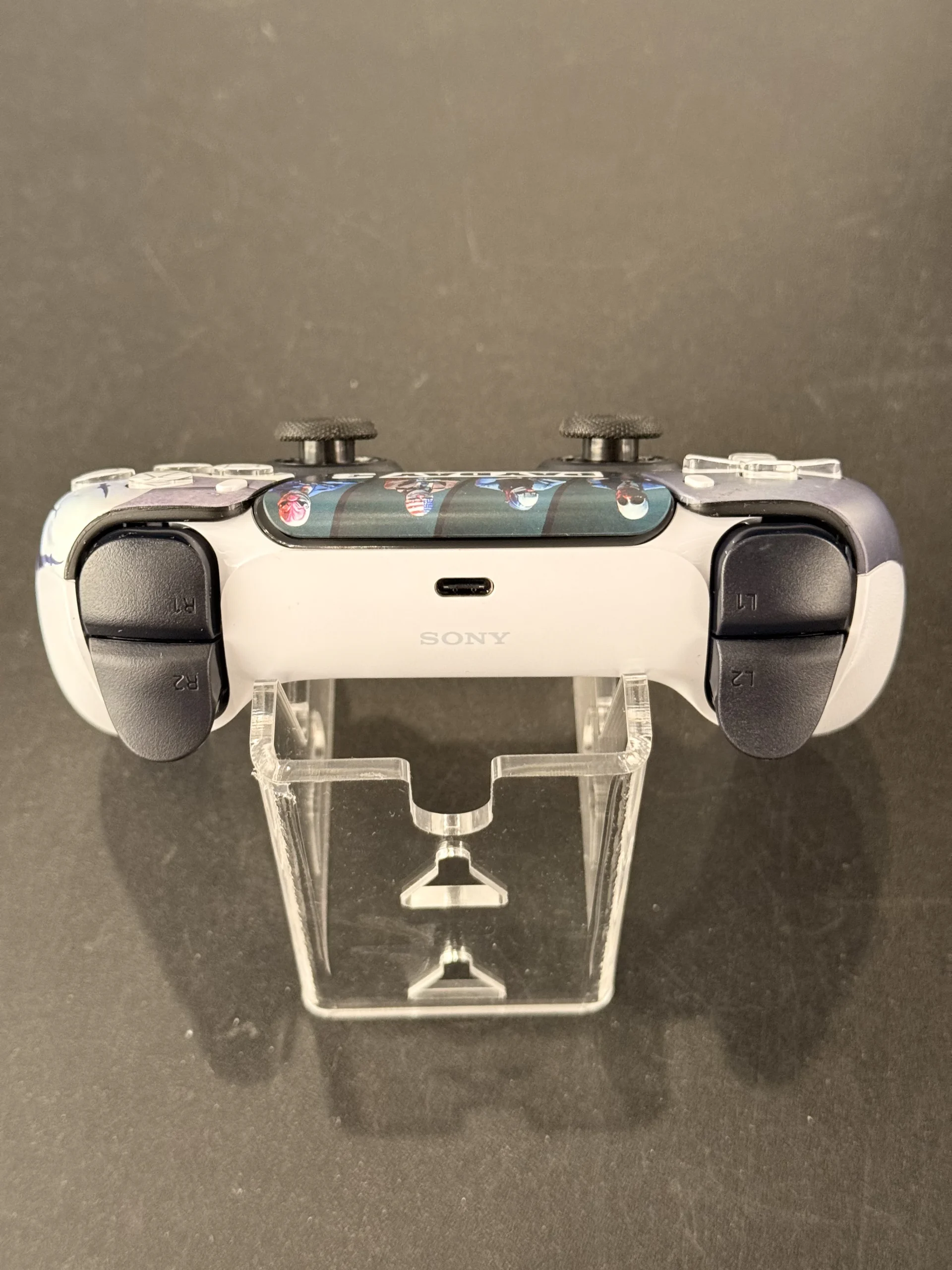 PS5 DualSense Controller – "payday 3" mit TMR Hall-Effect-Sticks • Konsolenservice.at PS5 DualSense Controller – "payday 3" mit TMR Hall-Effect-Sticks